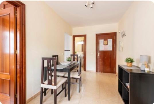 Apartamento En Primera Linea De Playa El Palo Málaga Exterior foto