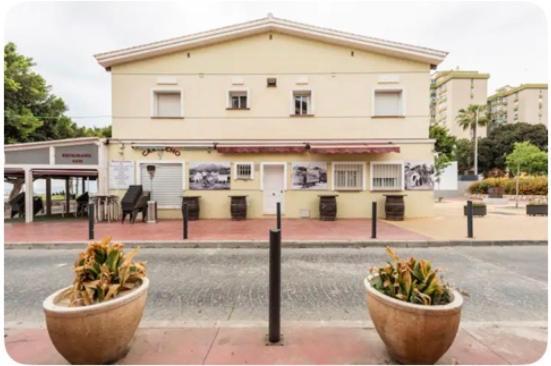 Apartamento En Primera Linea De Playa El Palo Málaga Exterior foto